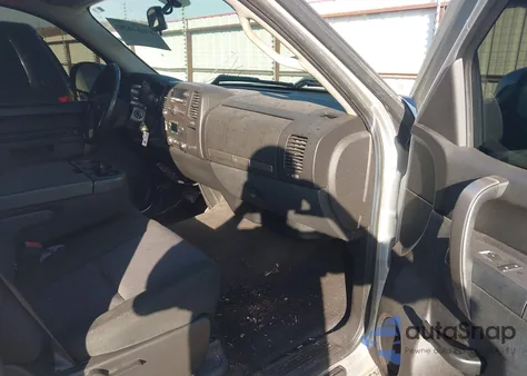 2011 Chevrolet Silverado 1500 Lt from USA, damaged, VIN 3GCPCSE09BG361672